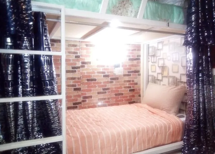 Ban Kru Ae Mixed Dorm 民宿 *